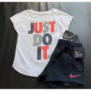 NWT Nike Athletic Set Girls size 4